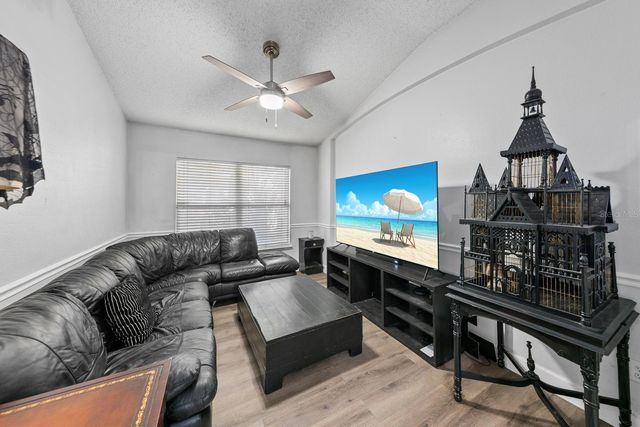 1365 SHOOTINGSTAR LANE, St Johns, FL 32259