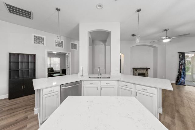 1365 SHOOTINGSTAR LANE, St Johns, FL 32259