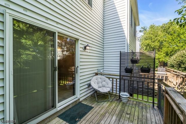 14 Giles Biondi Ct, Bound Brook Boro, NJ 08805