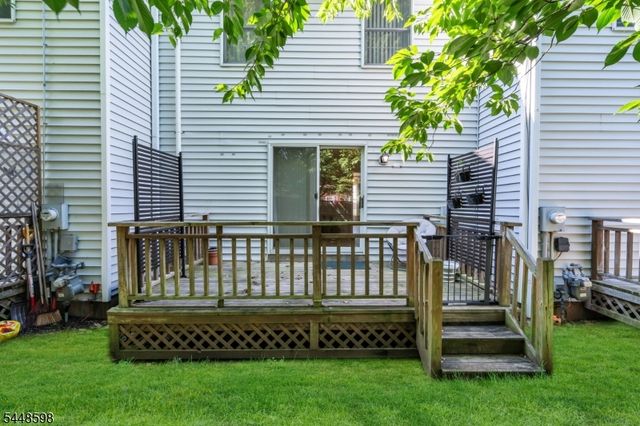 14 Giles Biondi Ct, Bound Brook Boro, NJ 08805