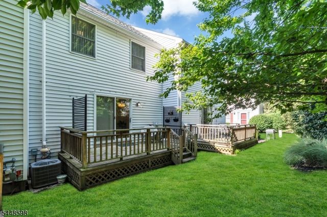 14 Giles Biondi Ct, Bound Brook Boro, NJ 08805
