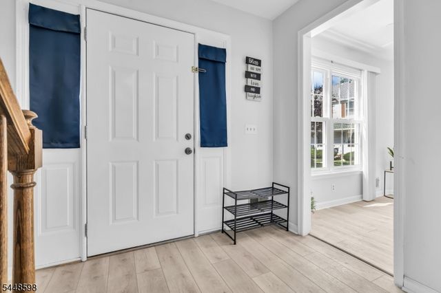 14 Giles Biondi Ct, Bound Brook Boro, NJ 08805