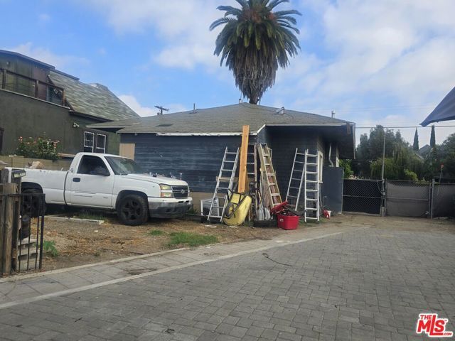 1448 W 36th Street, Los Angeles, CA 90018