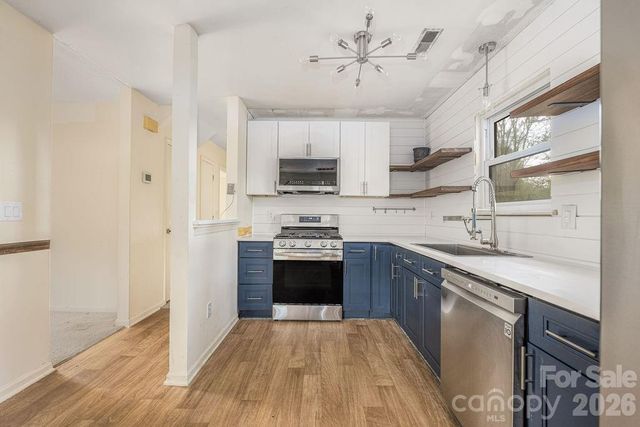 6515 Burning Bush Court, Charlotte, NC 28227