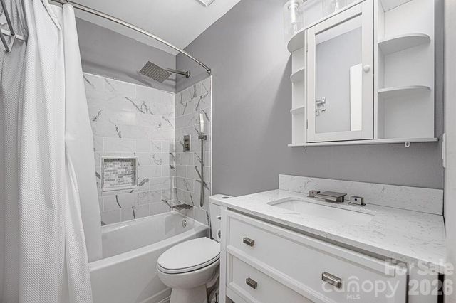 6515 Burning Bush Court, Charlotte, NC 28227