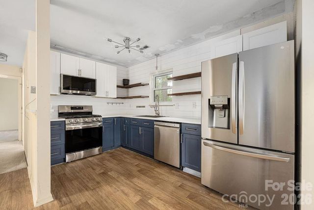 6515 Burning Bush Court, Charlotte, NC 28227