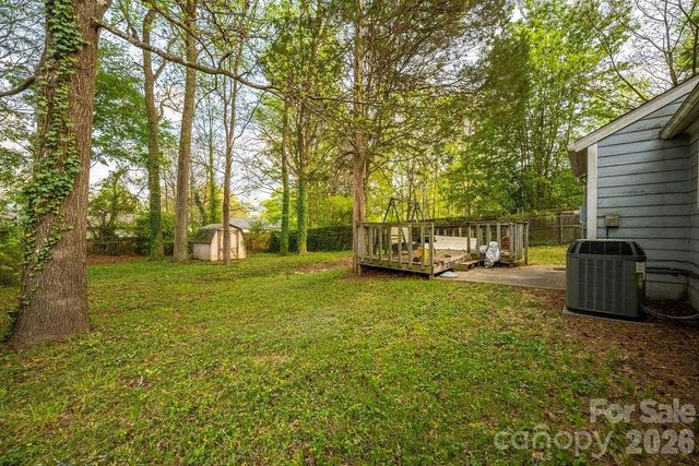 6515 Burning Bush Court, Charlotte, NC 28227