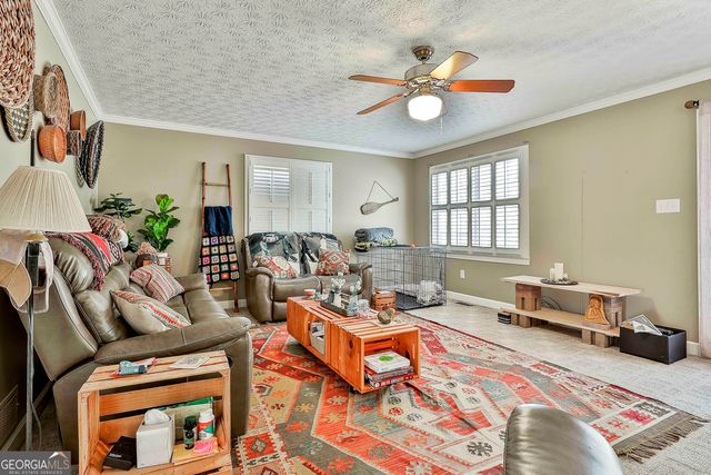 2246 Concord Road, Concord, GA 30206