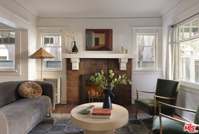 1410 N Mccadden Place, Los Angeles, CA 90028
