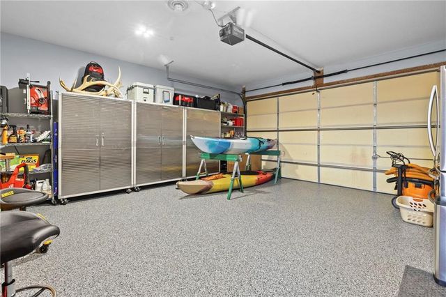 713 Hidden Meadows Court, Paola, KS 66071