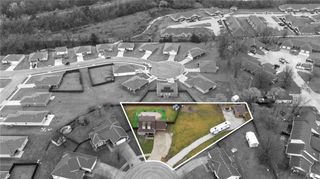 713 Hidden Meadows Court, Paola, KS 66071