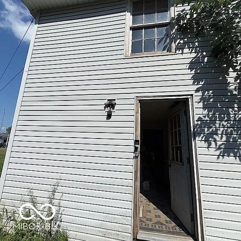 3024 C Avenue, New Castle, IN 47362