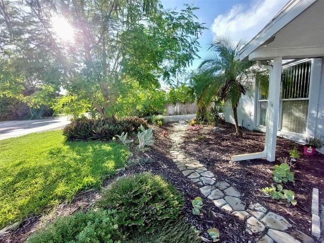 3303 FLORIDA BOULEVARD, Bradenton, FL 34207