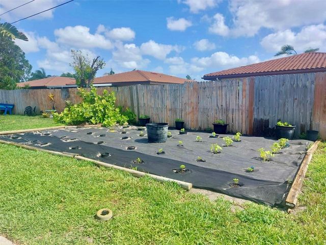 3303 FLORIDA BOULEVARD, Bradenton, FL 34207