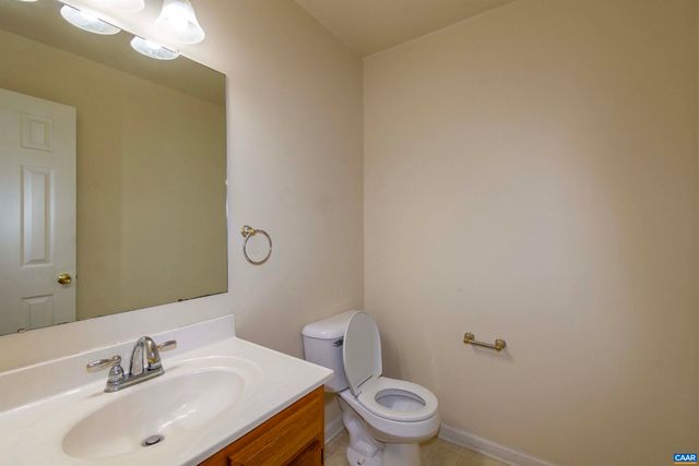 988 TOWNE LN, Charlottesville, VA 22901