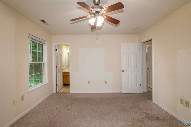 988 TOWNE LN, Charlottesville, VA 22901