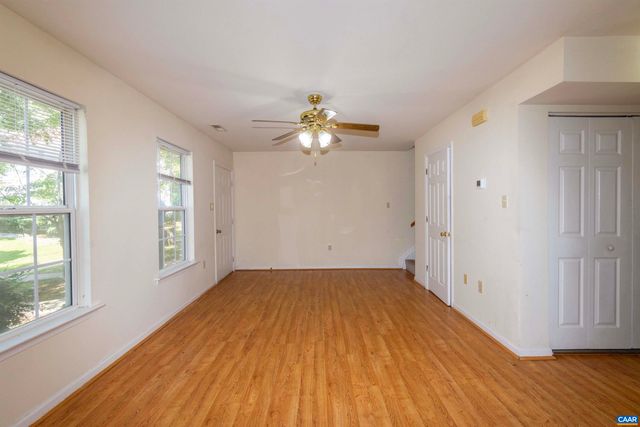 988 TOWNE LN, Charlottesville, VA 22901