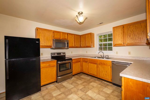 988 TOWNE LN, Charlottesville, VA 22901