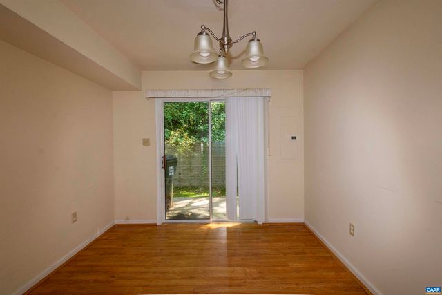 988 TOWNE LN, Charlottesville, VA 22901