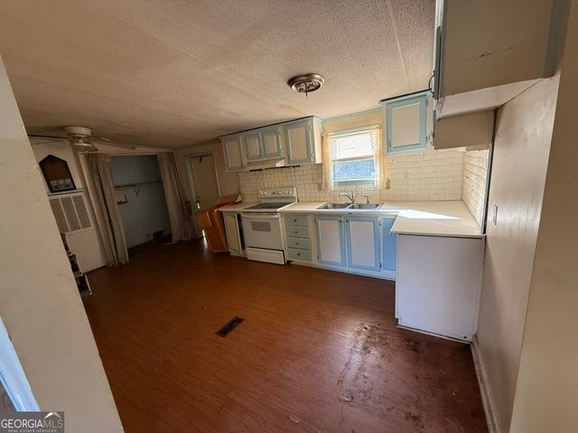 67 Westmoreland Meadows Drive, Cleveland, GA 30528