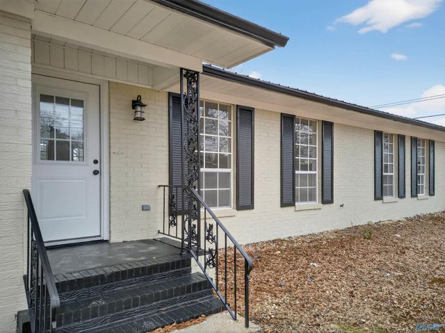 2610 Barnes Drive, Gadsden, AL 35903