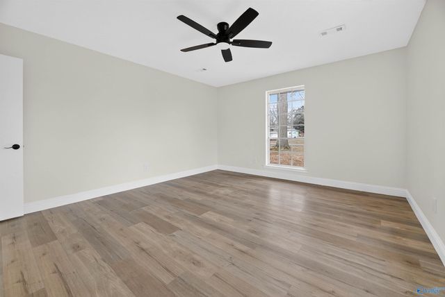 2610 Barnes Drive, Gadsden, AL 35903