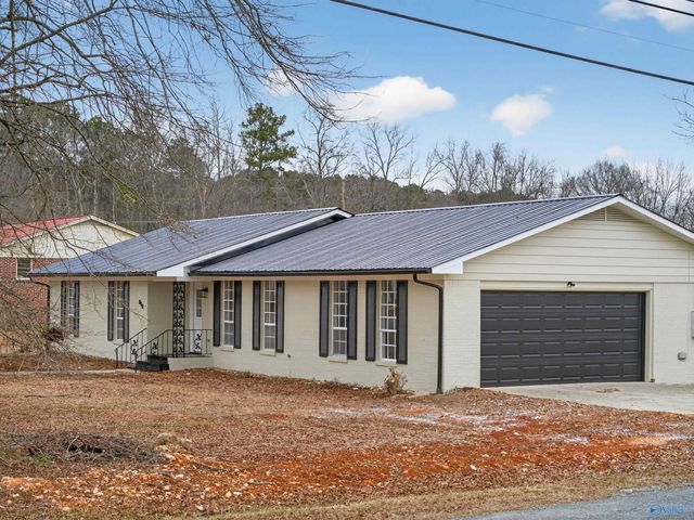 2610 Barnes Drive, Gadsden, AL 35903
