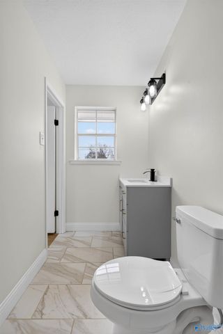 2610 Barnes Drive, Gadsden, AL 35903