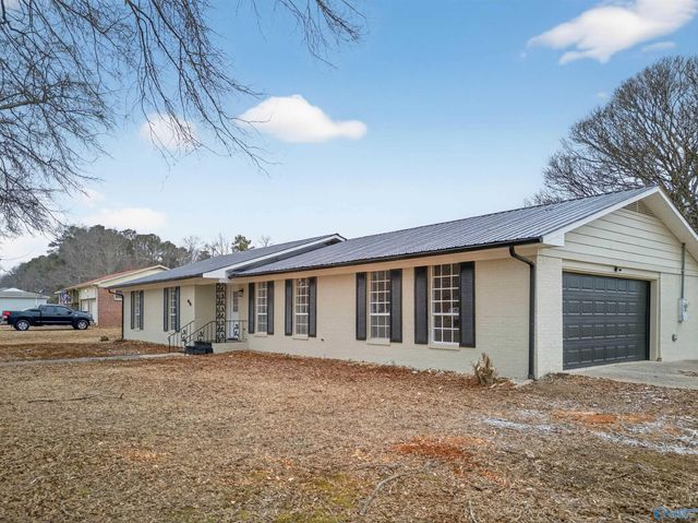 2610 Barnes Drive, Gadsden, AL 35903