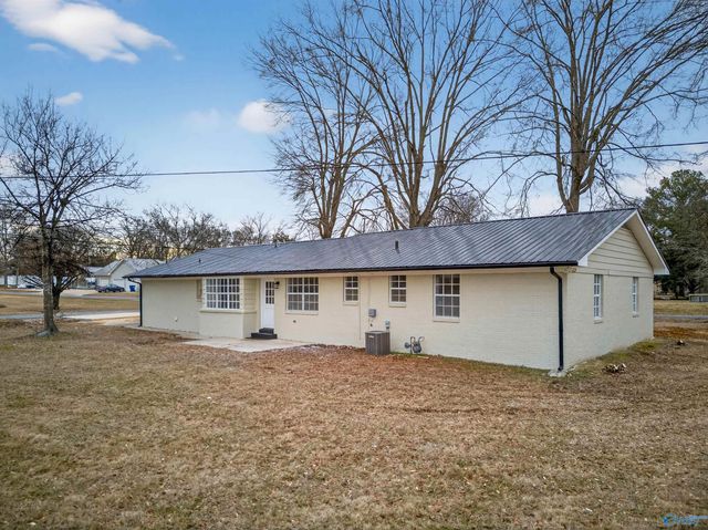 2610 Barnes Drive, Gadsden, AL 35903