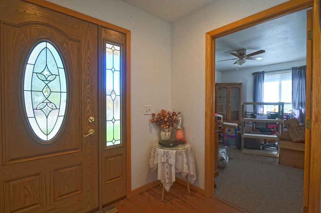 1721 Lookout Point Drive, Sheridan, WY 82801 photo 4