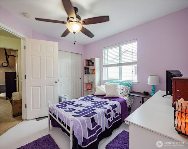9121 Paradise View Street SE, Yelm, WA 98597