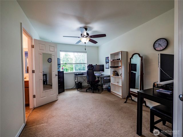 9121 Paradise View Street SE, Yelm, WA 98597