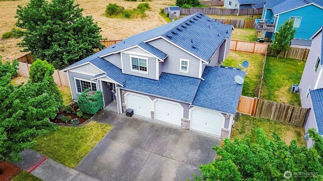 9121 Paradise View Street SE, Yelm, WA 98597