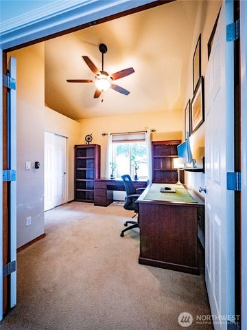 9121 Paradise View Street SE, Yelm, WA 98597