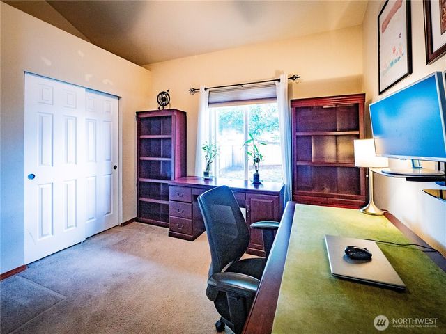 9121 Paradise View Street SE, Yelm, WA 98597