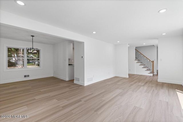 6 Geanne Way, Marlboro, NJ 07746