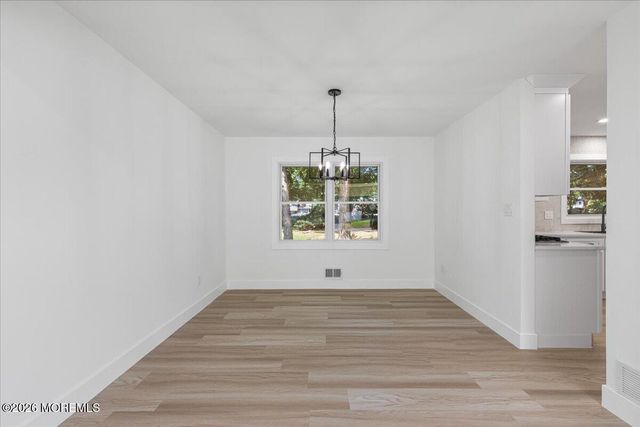 6 Geanne Way, Marlboro, NJ 07746