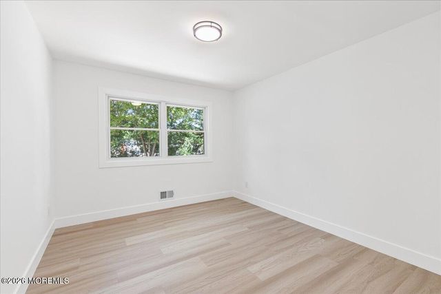 6 Geanne Way, Marlboro, NJ 07746