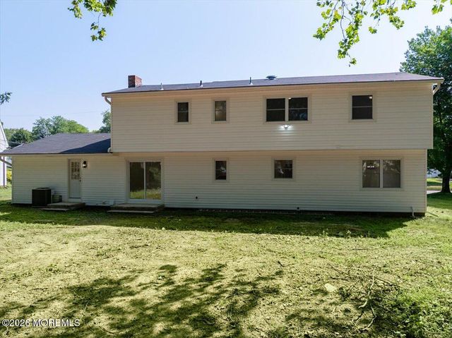 6 Geanne Way, Marlboro, NJ 07746