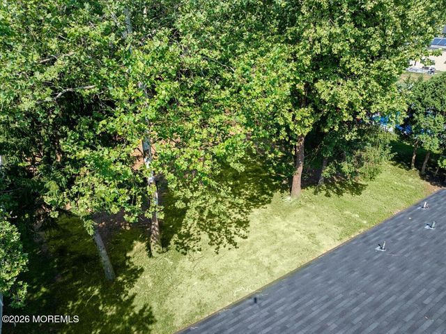 6 Geanne Way, Marlboro, NJ 07746