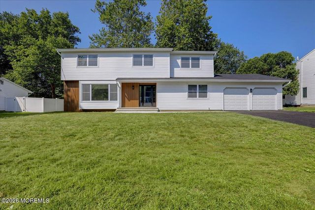 6 Geanne Way, Marlboro, NJ 07746