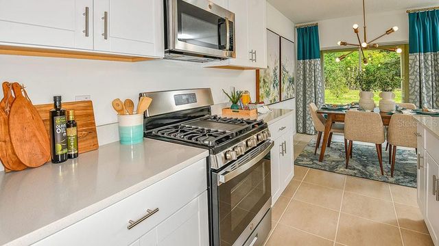 9337 CHISWELL TRAIL, Palmetto, FL 34221