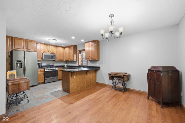 5475 Steven Drive, Greenwood, IN 46142