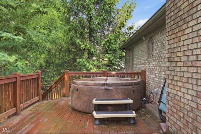 5475 Steven Drive, Greenwood, IN 46142