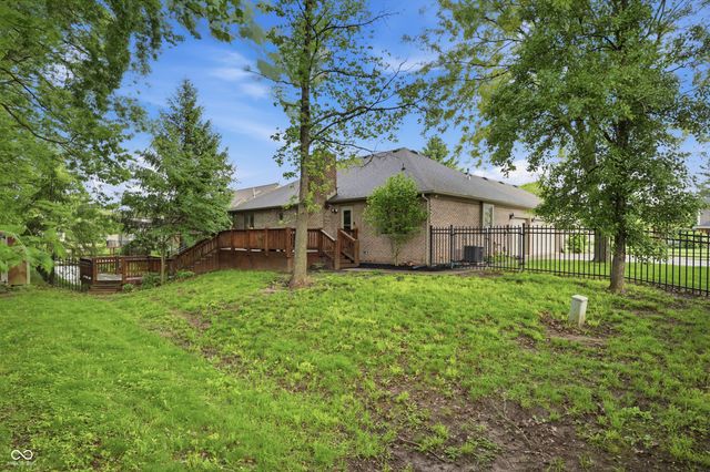 5475 Steven Drive, Greenwood, IN 46142