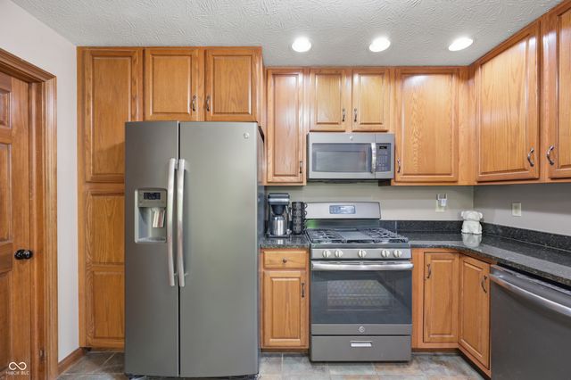 5475 Steven Drive, Greenwood, IN 46142