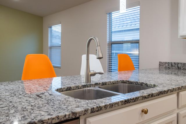 6230 S 34TH Drive, Phoenix, AZ 85041