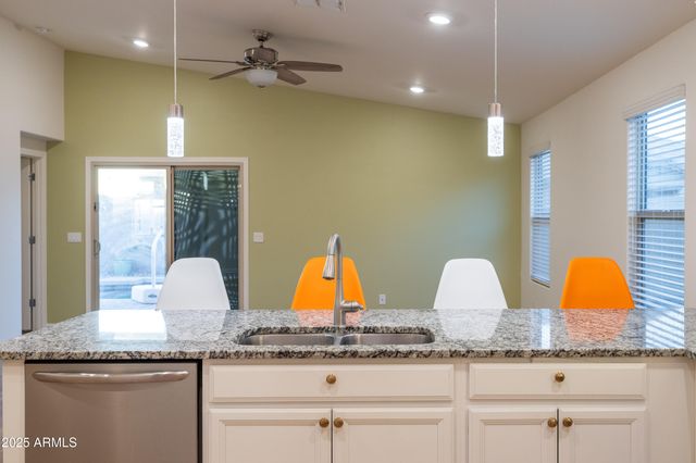 6230 S 34TH Drive, Phoenix, AZ 85041