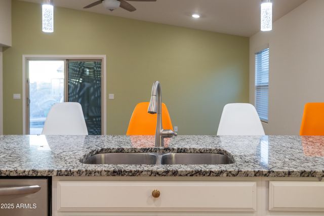 6230 S 34TH Drive, Phoenix, AZ 85041